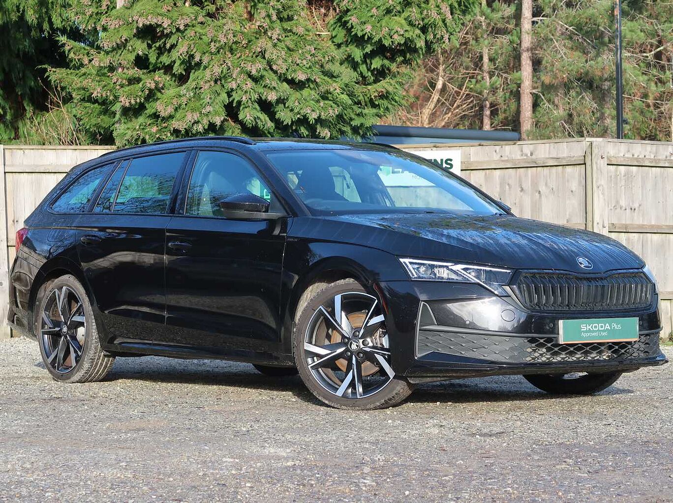 Main listing image - Skoda Octavia Estate