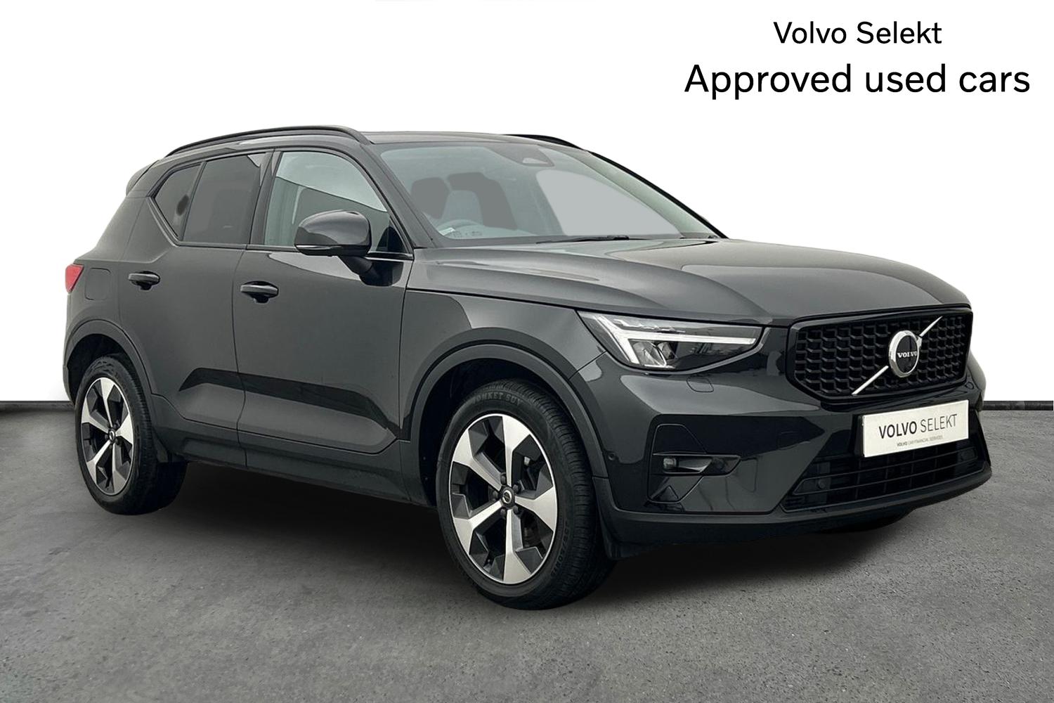 Main listing image - Volvo XC40
