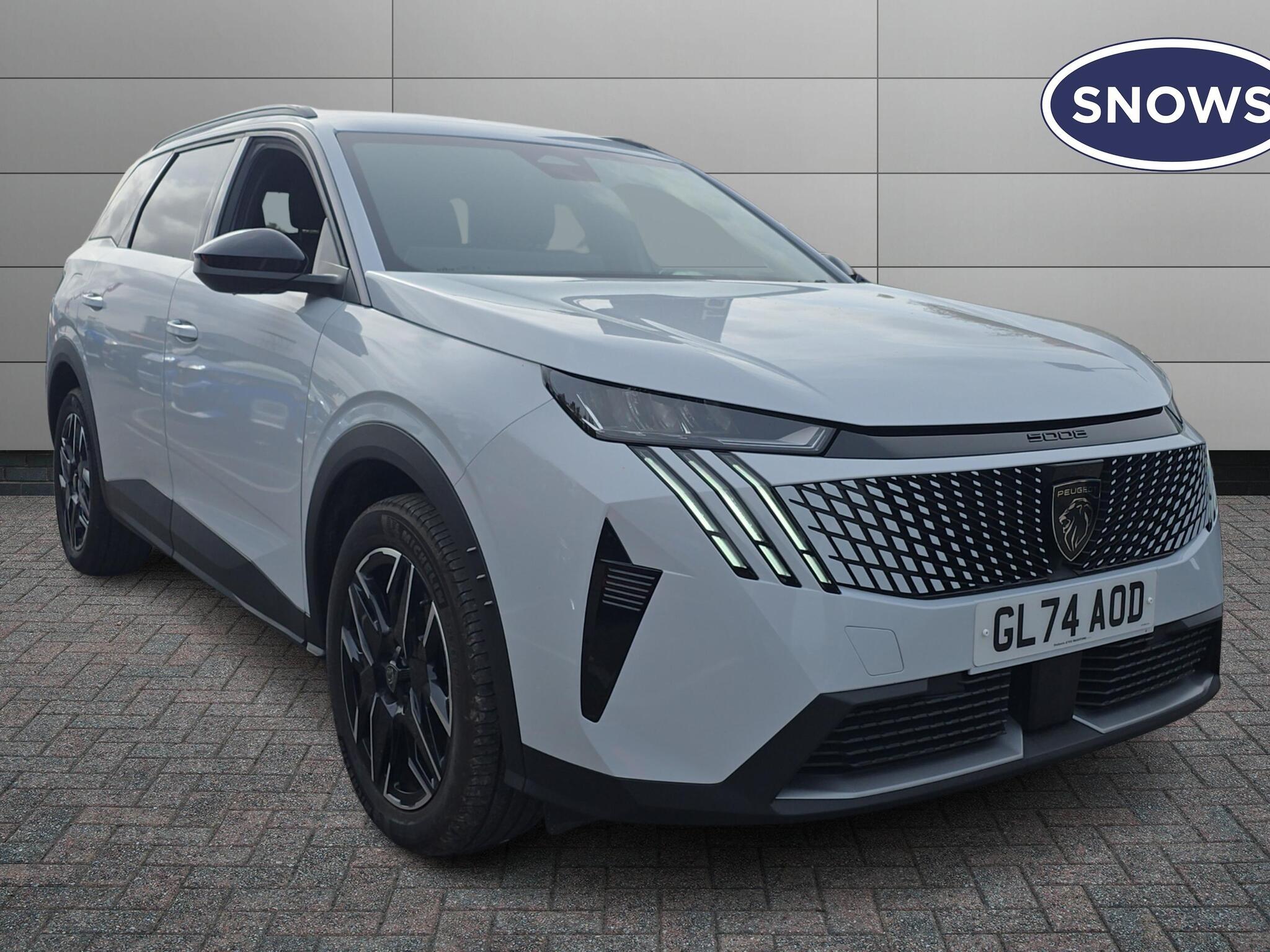 Main listing image - Peugeot 5008
