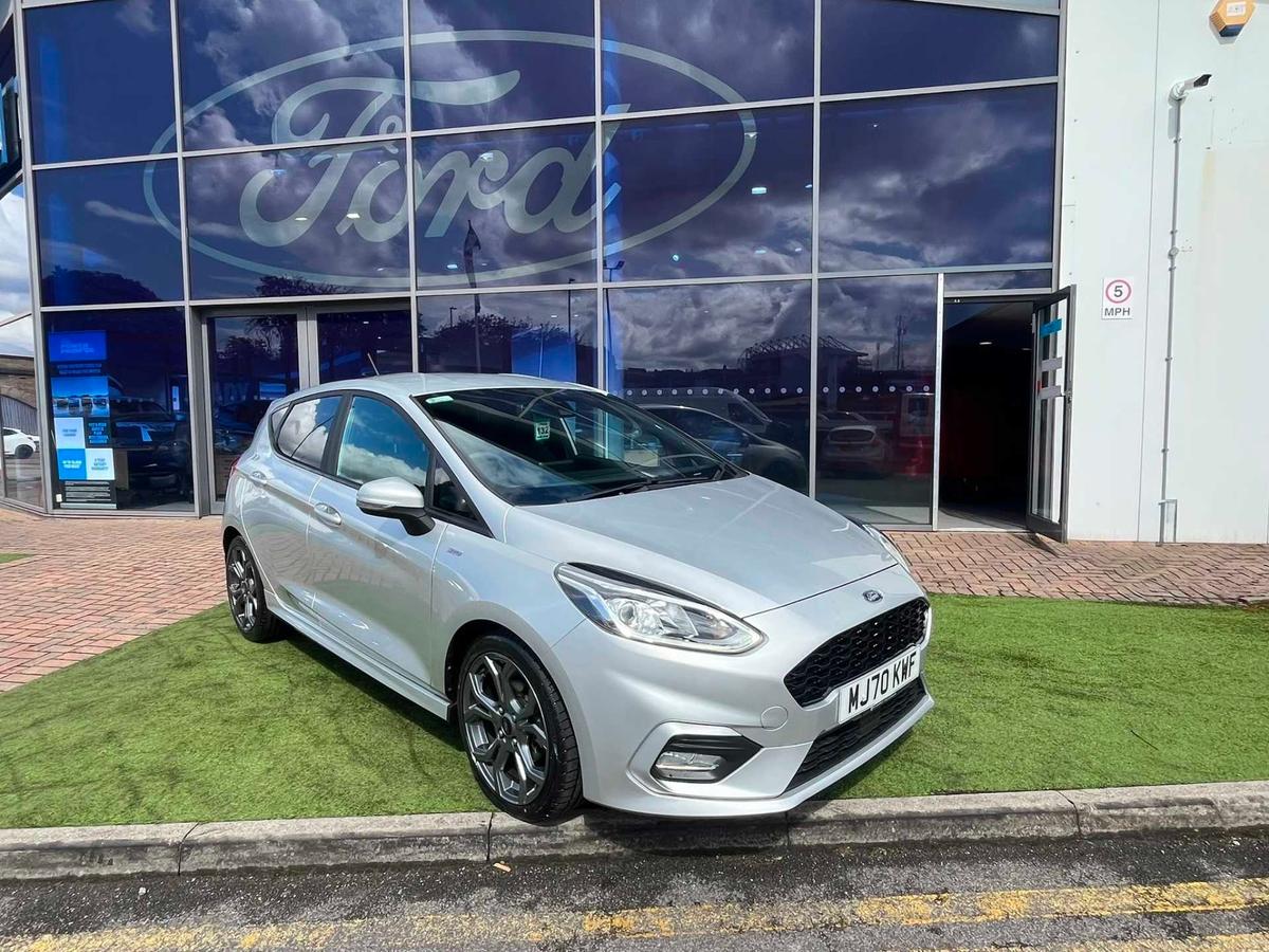 Main listing image - Ford Fiesta