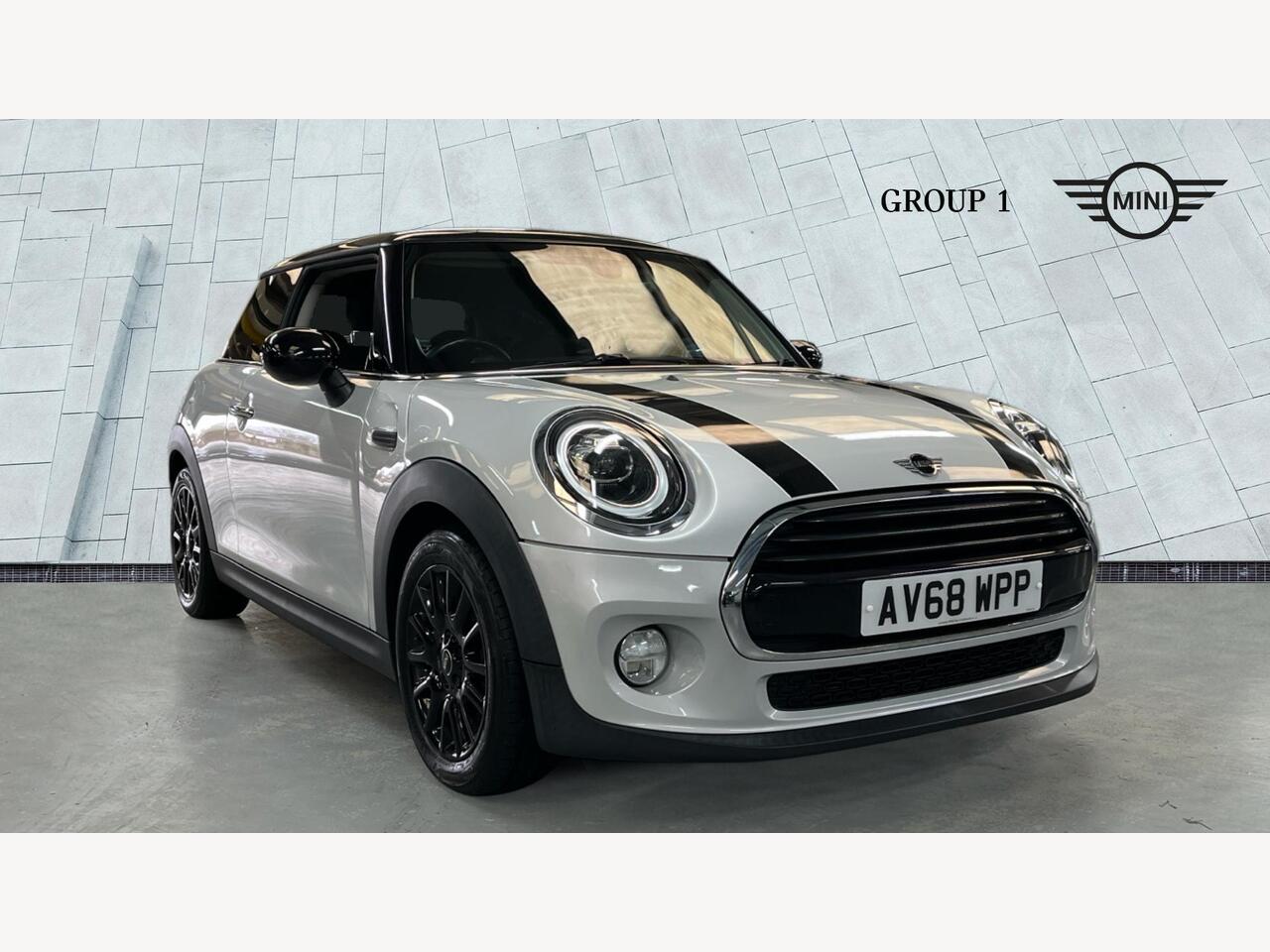 Main listing image - MINI Hatchback