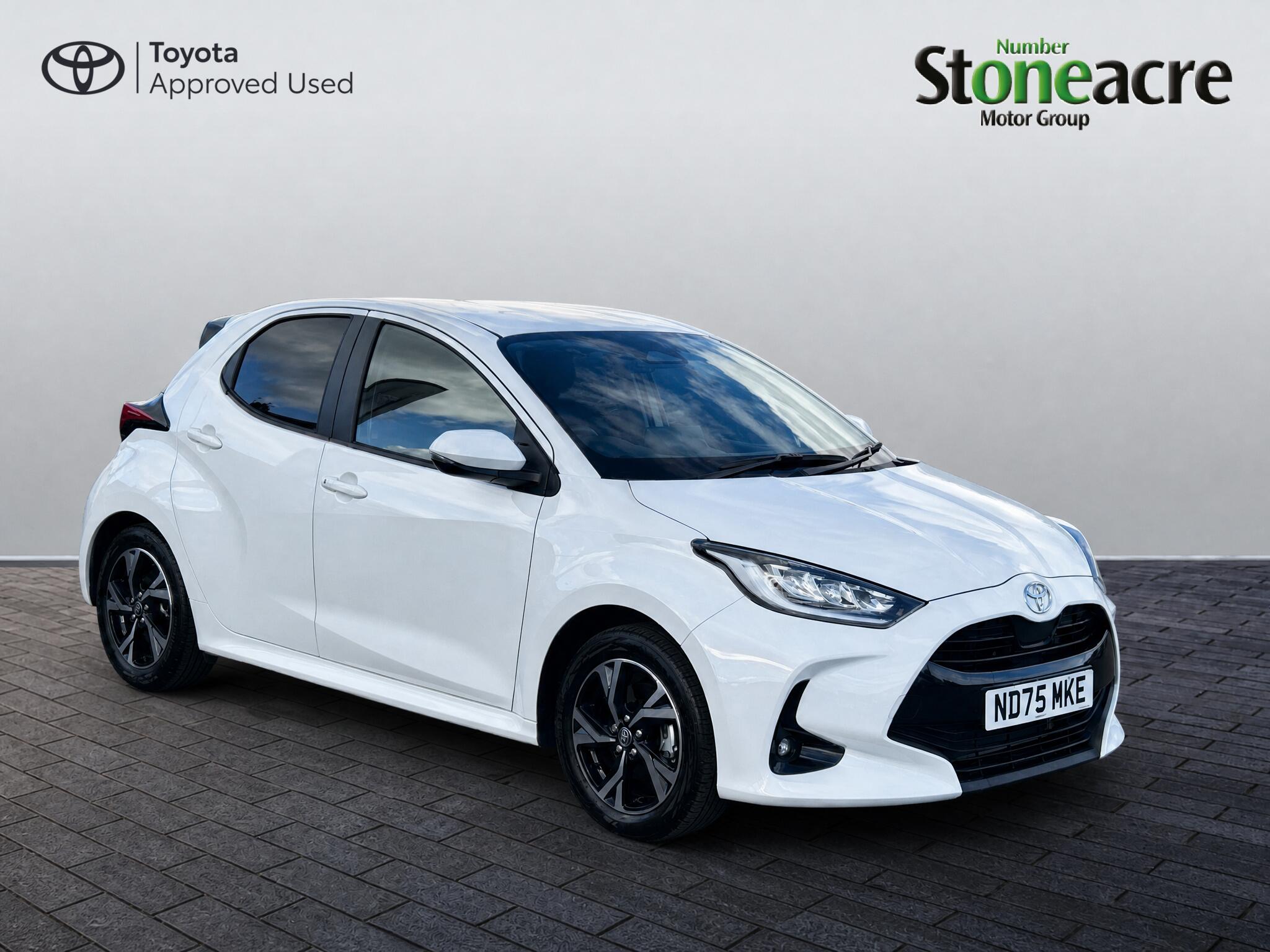 Main listing image - Toyota Yaris