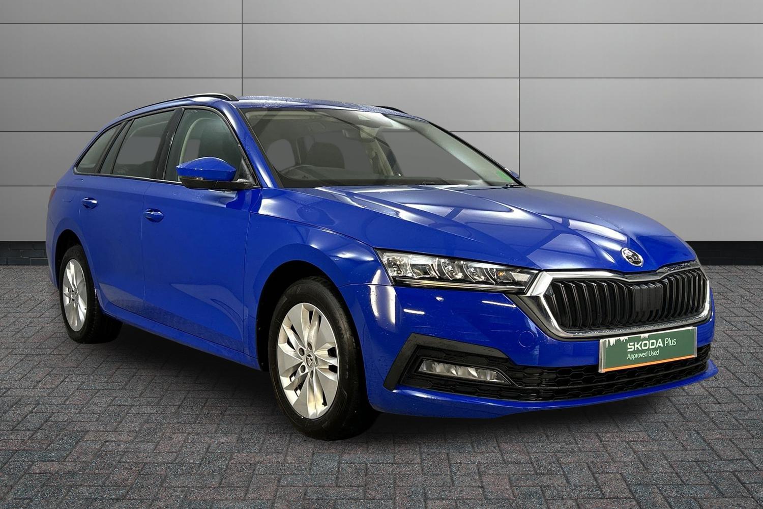 Main listing image - Skoda Octavia Estate