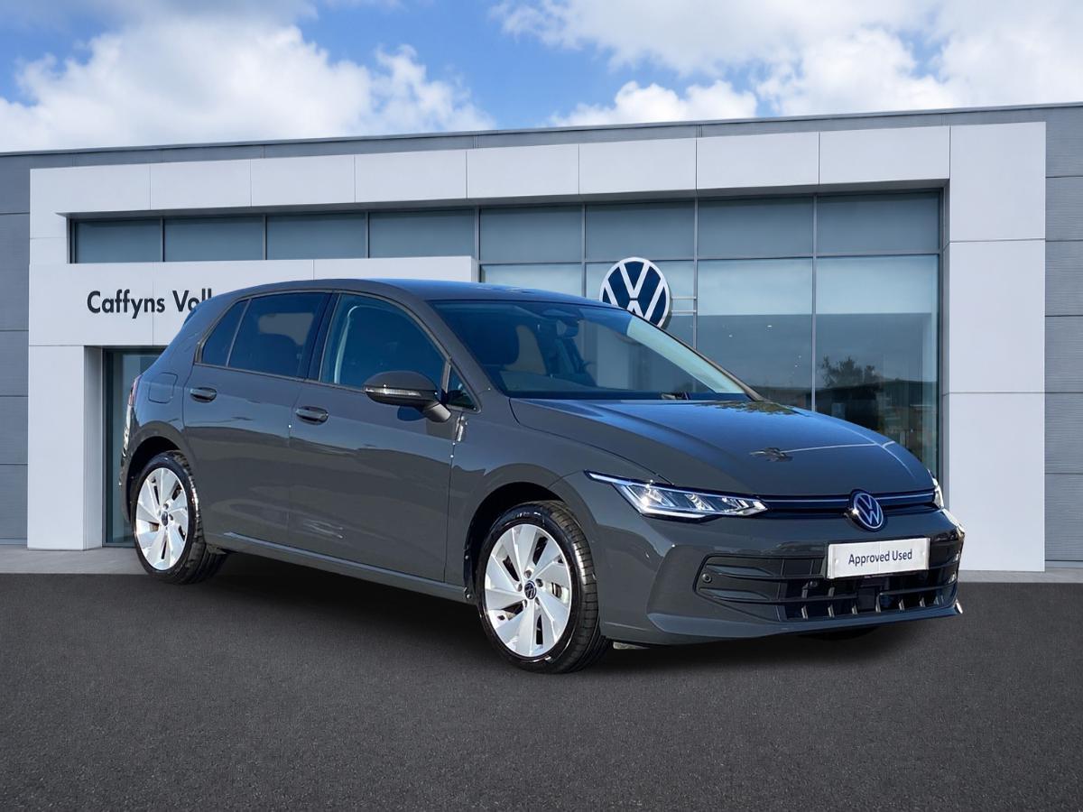 Main listing image - Volkswagen Golf
