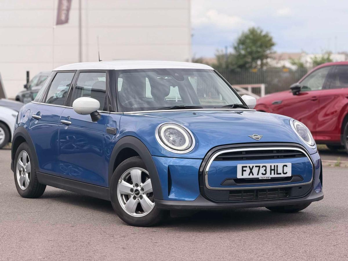 Main listing image - MINI Hatchback