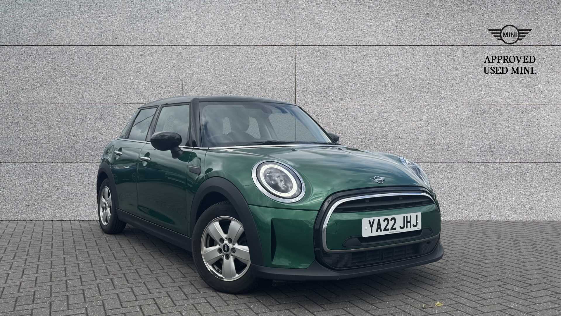 Main listing image - MINI Hatchback 5dr