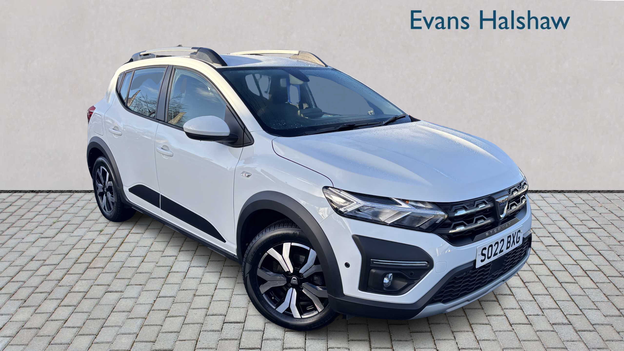 Main listing image - Dacia Sandero Stepway