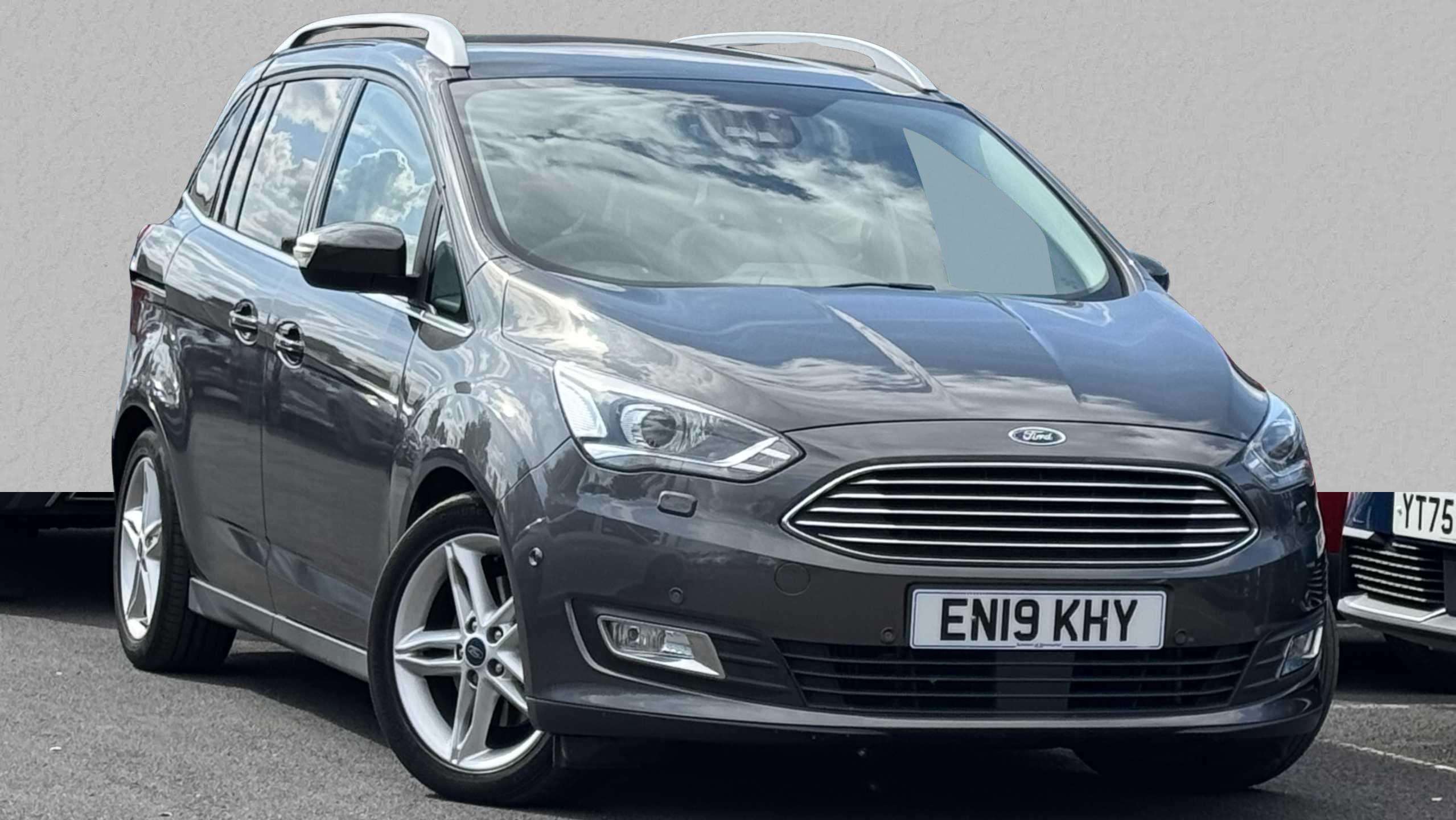 Main listing image - Ford Grand C-MAX