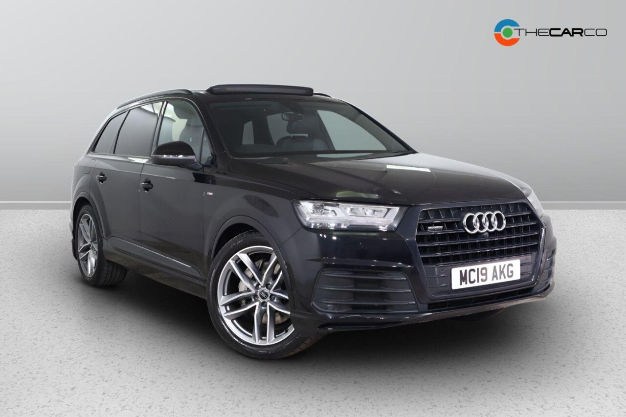 Main listing image - Audi Q7