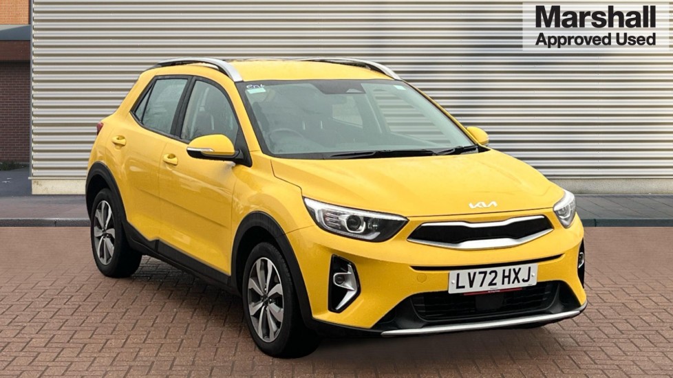 Main listing image - Kia Stonic