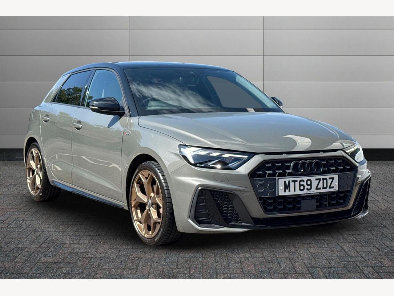 Main listing image - Audi A1