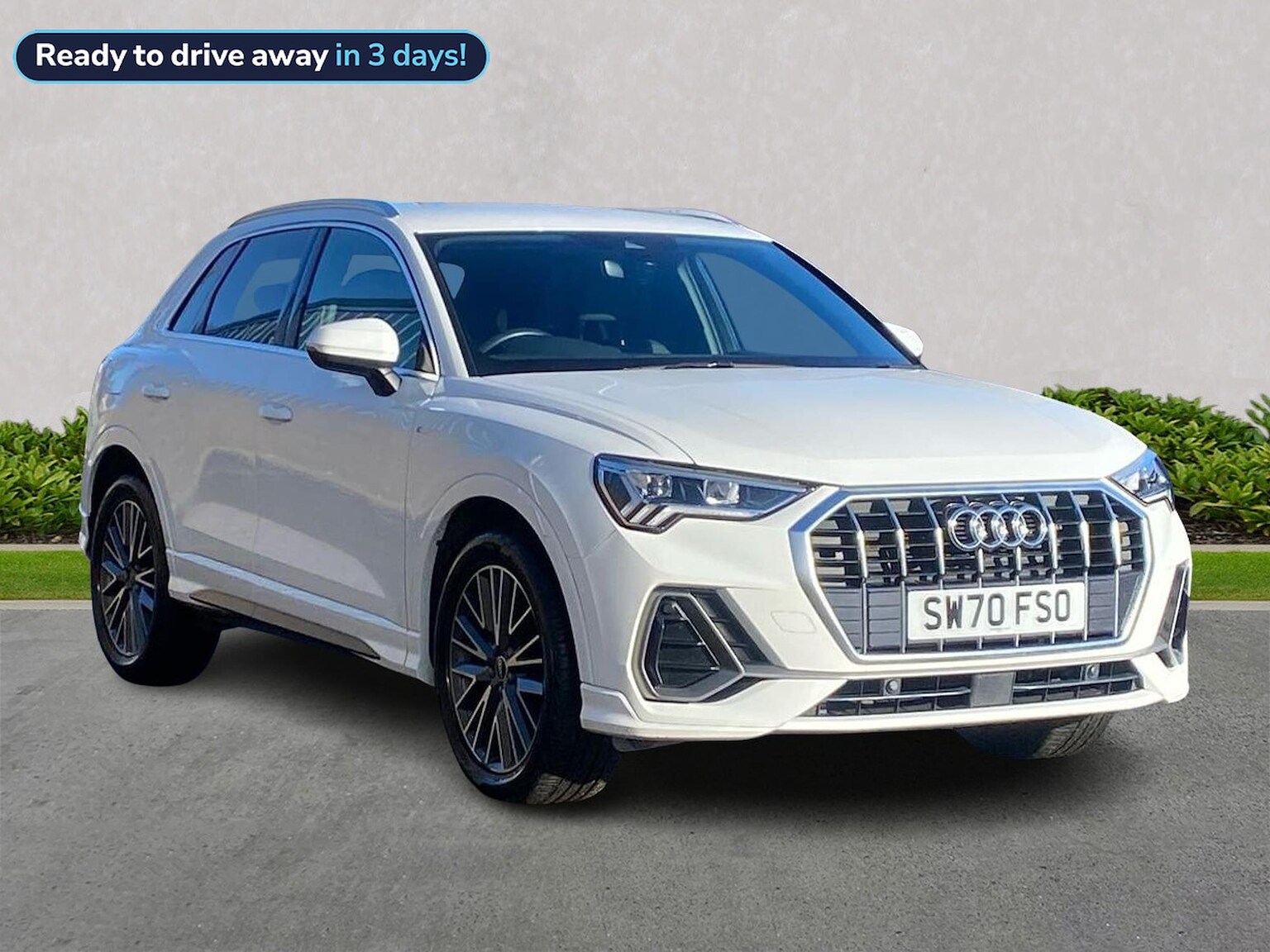 Main listing image - Audi Q3