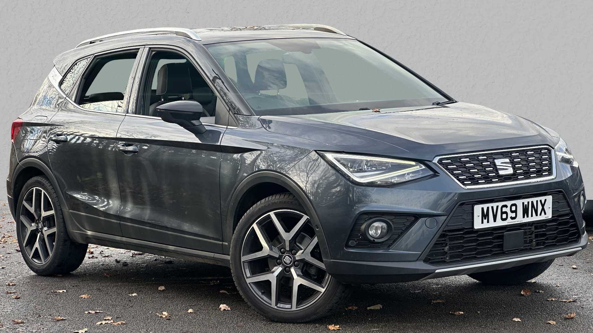 Main listing image - SEAT Arona