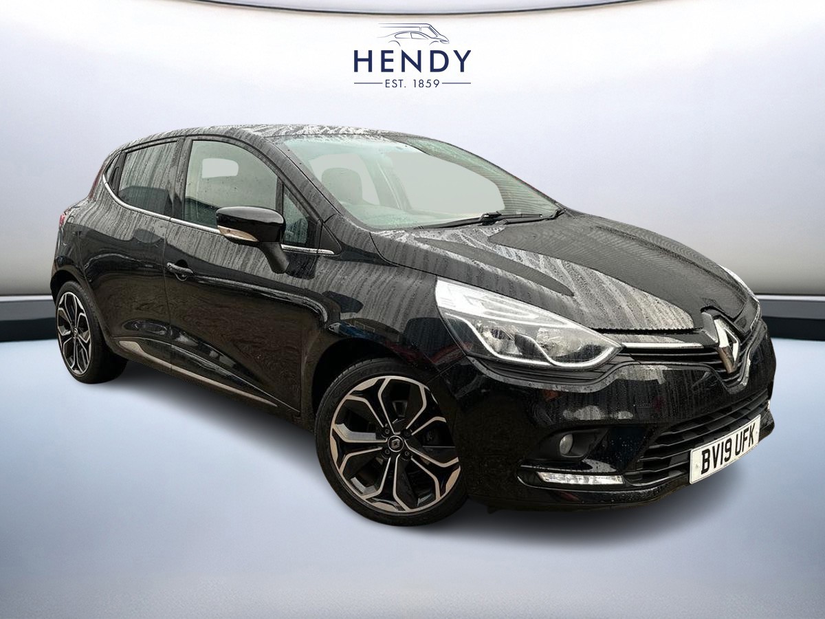 Main listing image - Renault Clio