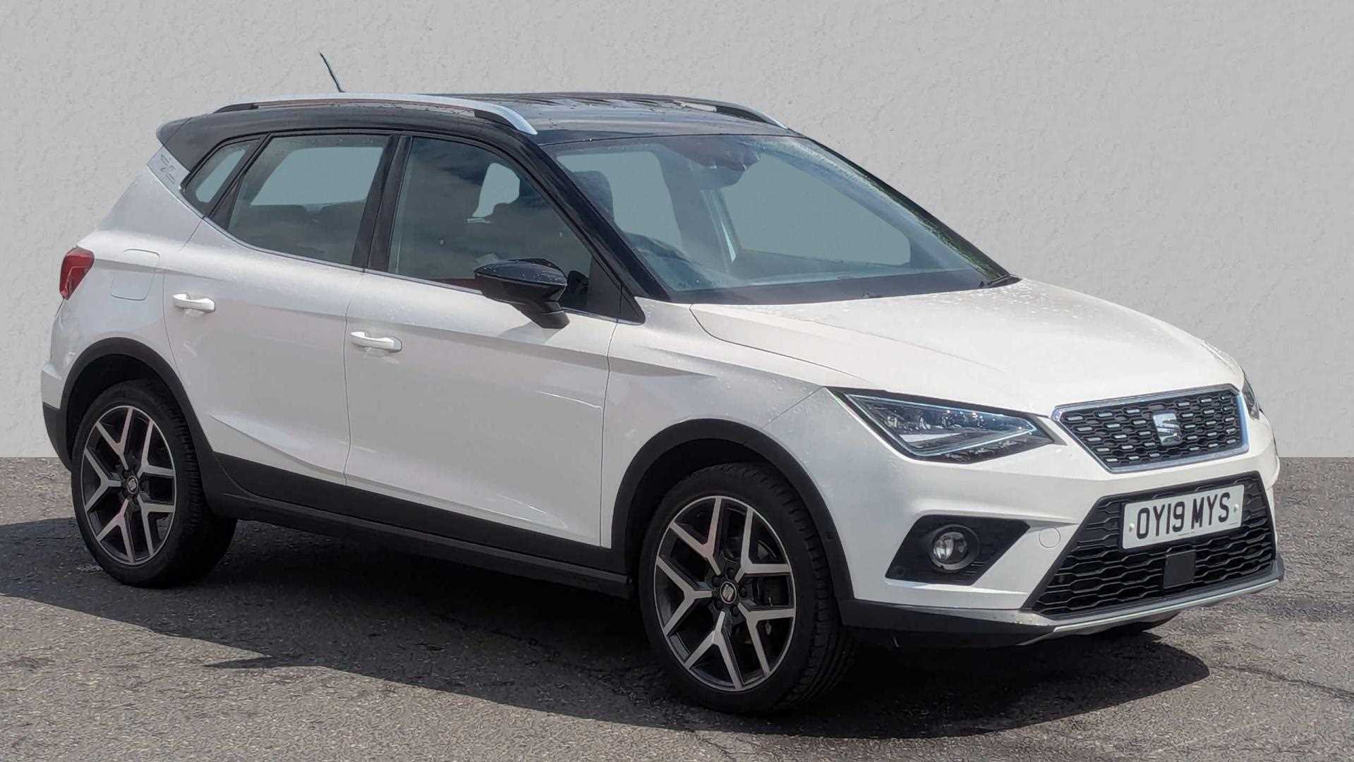 Main listing image - SEAT Arona