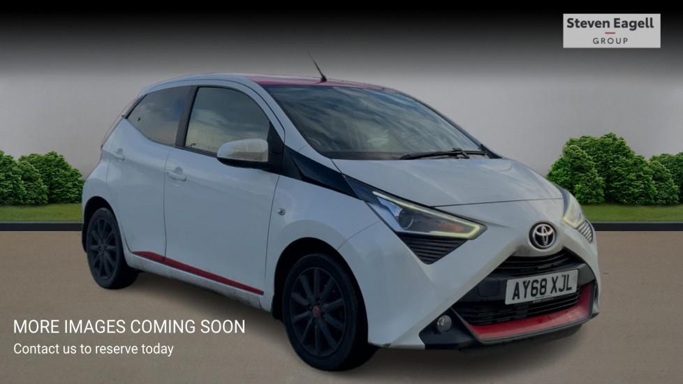 Main listing image - Toyota Aygo