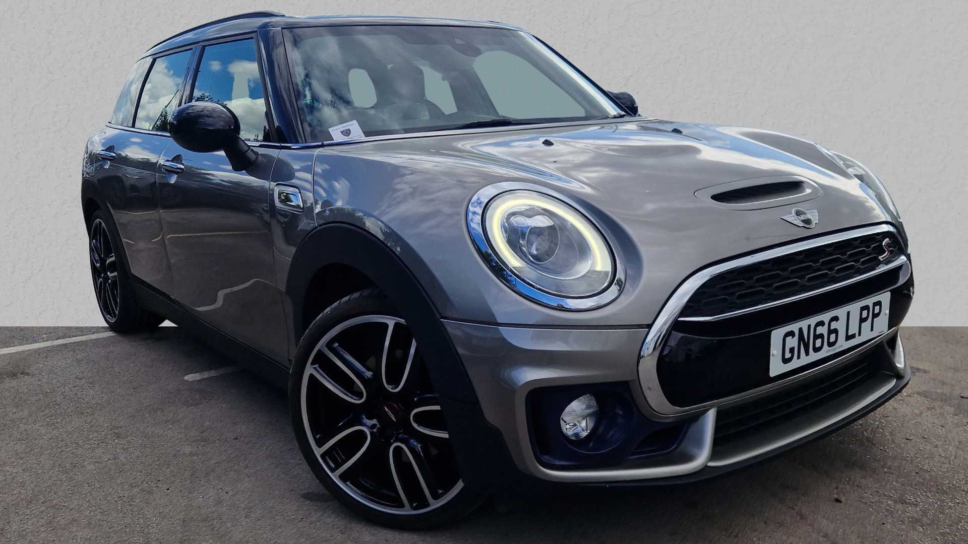 Main listing image - MINI Clubman