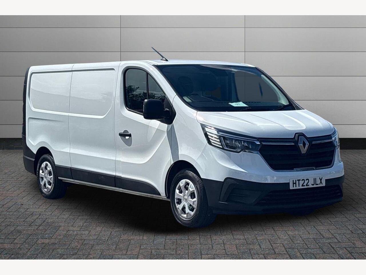 Main listing image - Renault Trafic