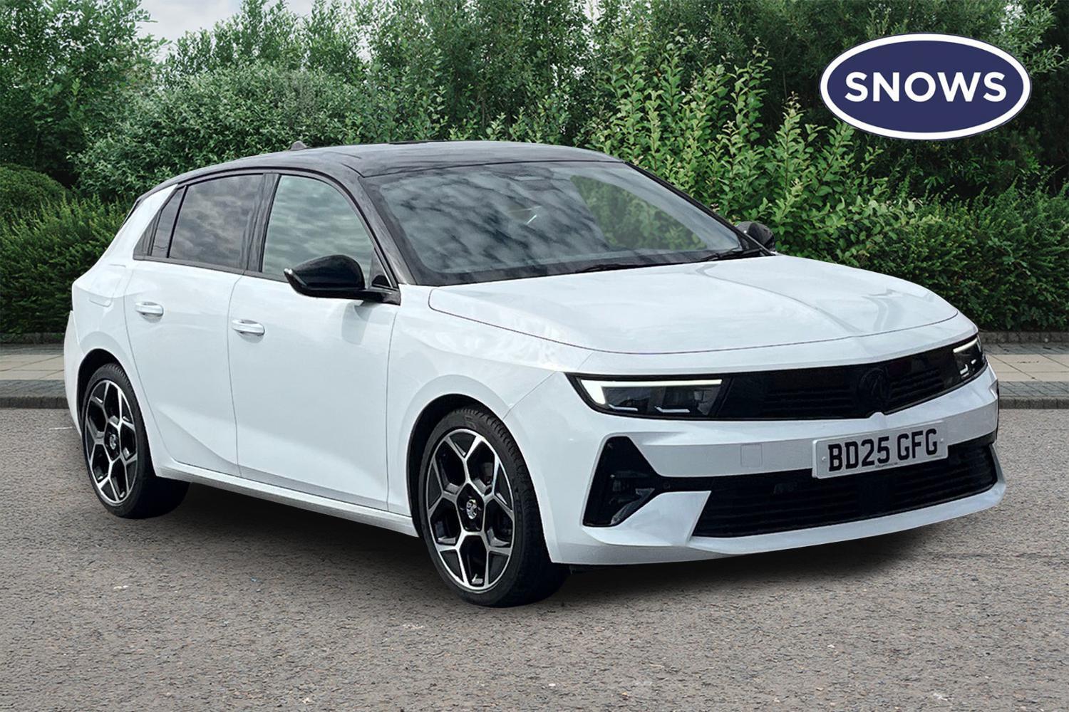 Main listing image - Vauxhall Astra