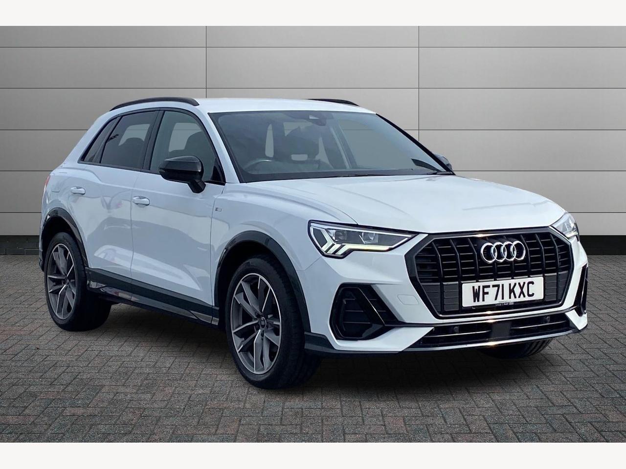 Main listing image - Audi Q3