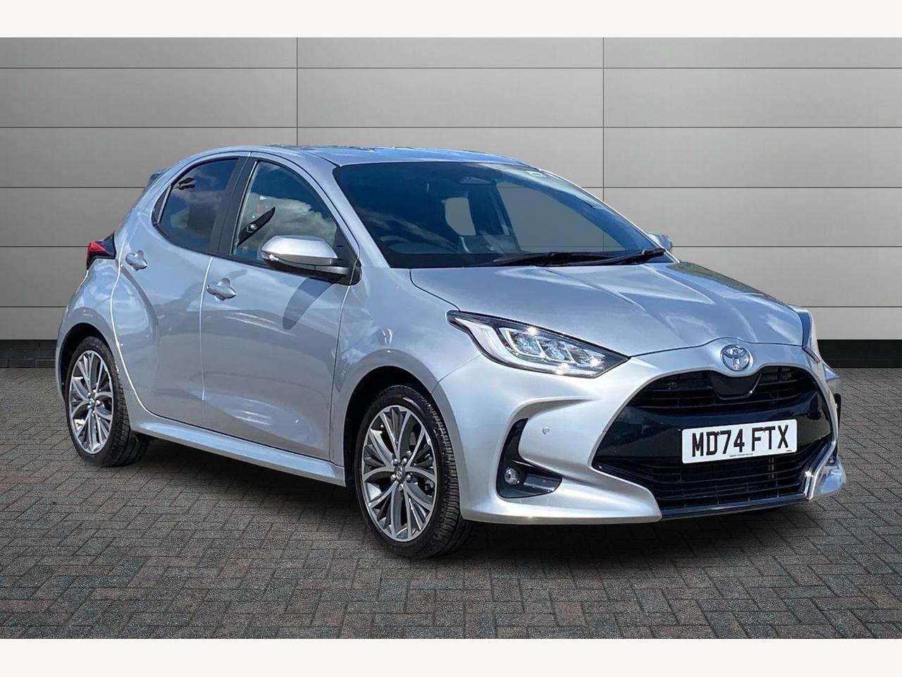 Main listing image - Toyota Yaris