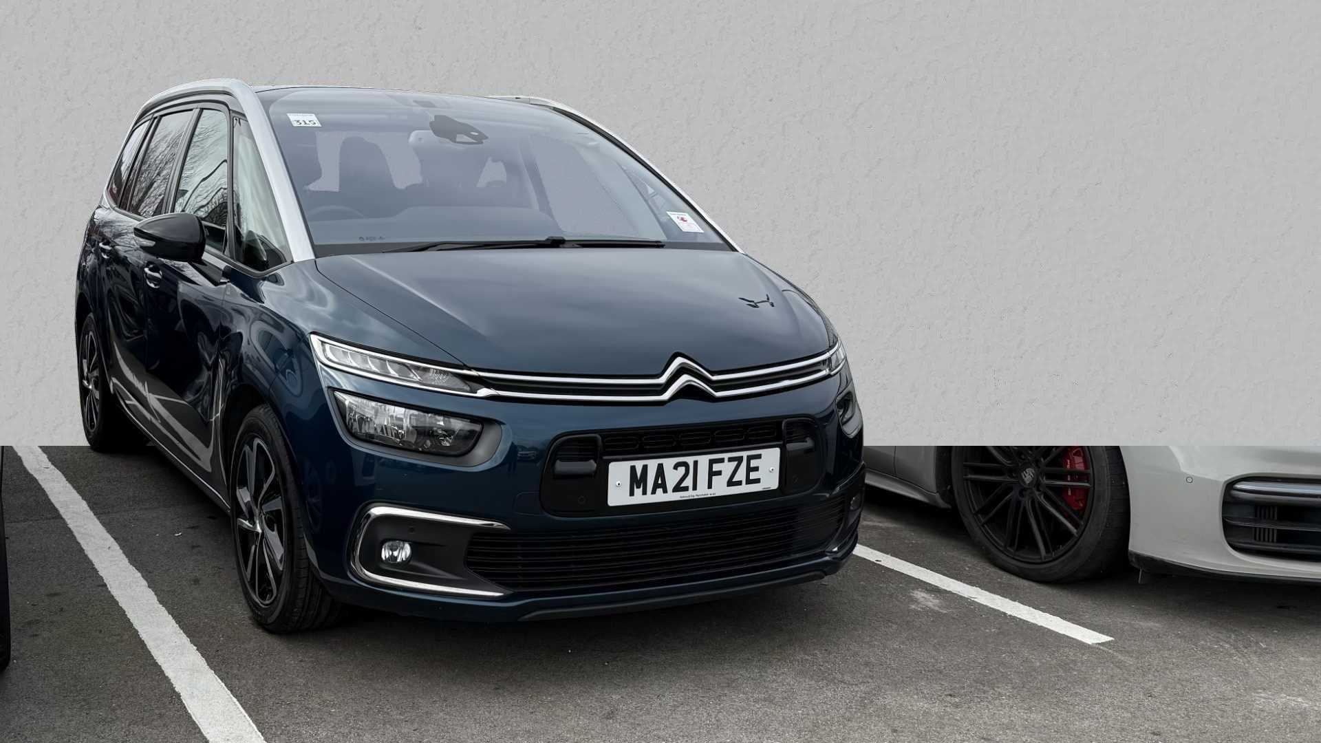 Main listing image - Citroen Grand C4 SpaceTourer