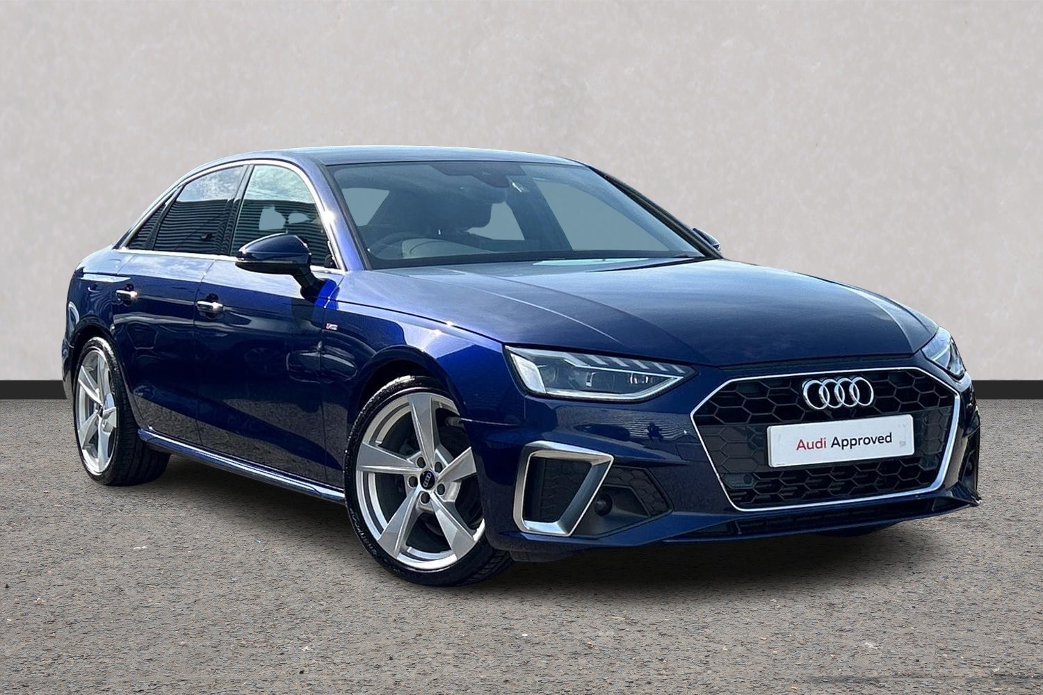 Main listing image - Audi A4