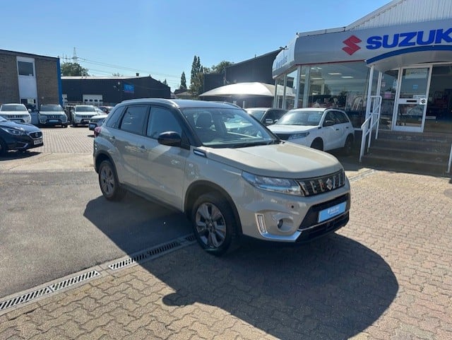 Main listing image - Suzuki Vitara