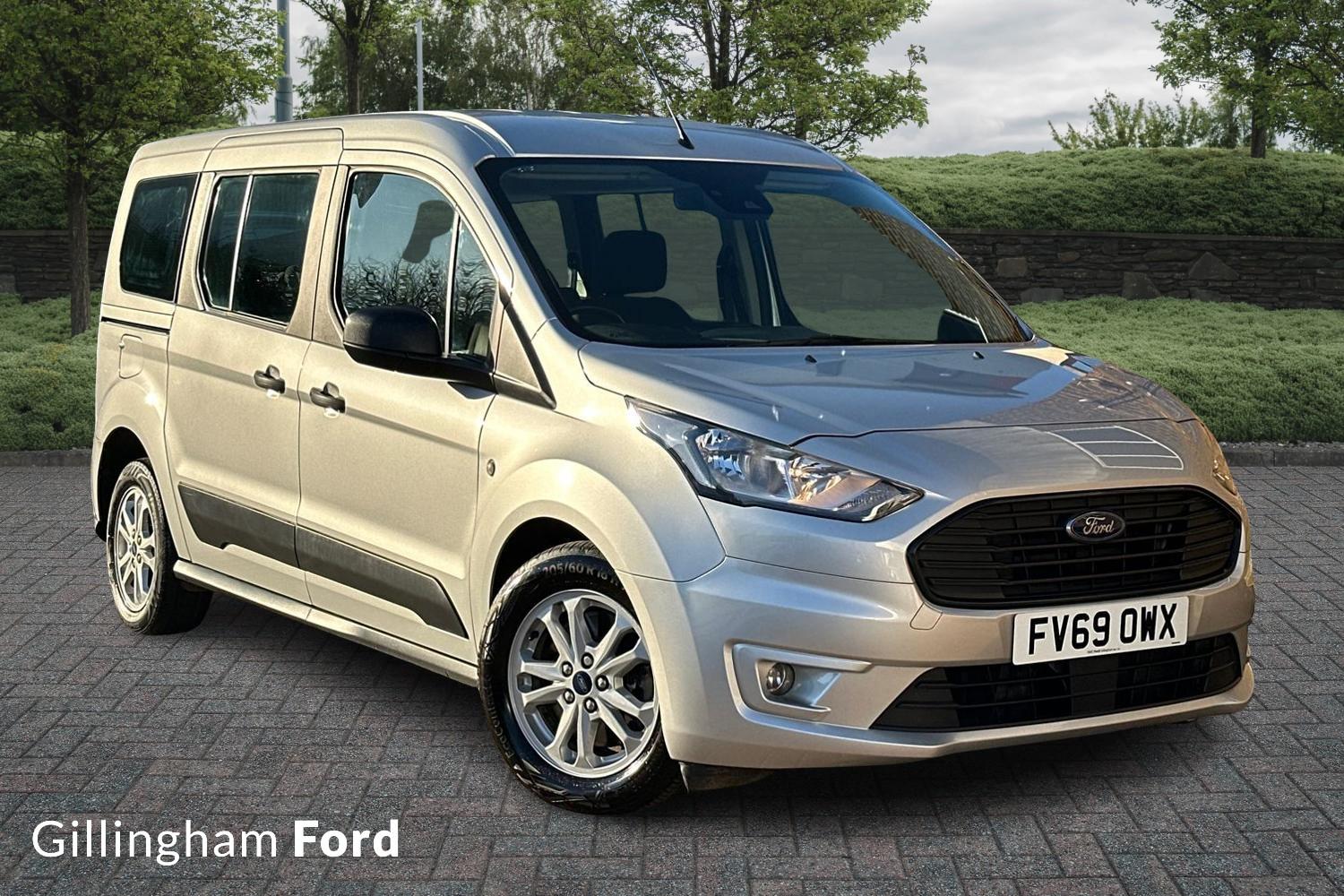 Main listing image - Ford Grand Tourneo Connect