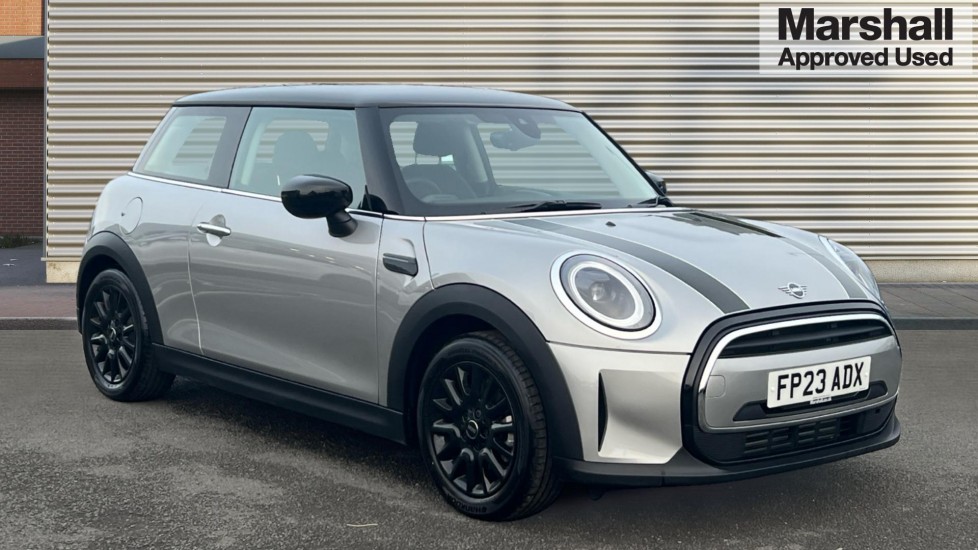 Main listing image - MINI Hatchback