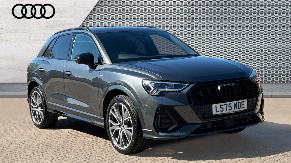 Main listing image - Audi Q3