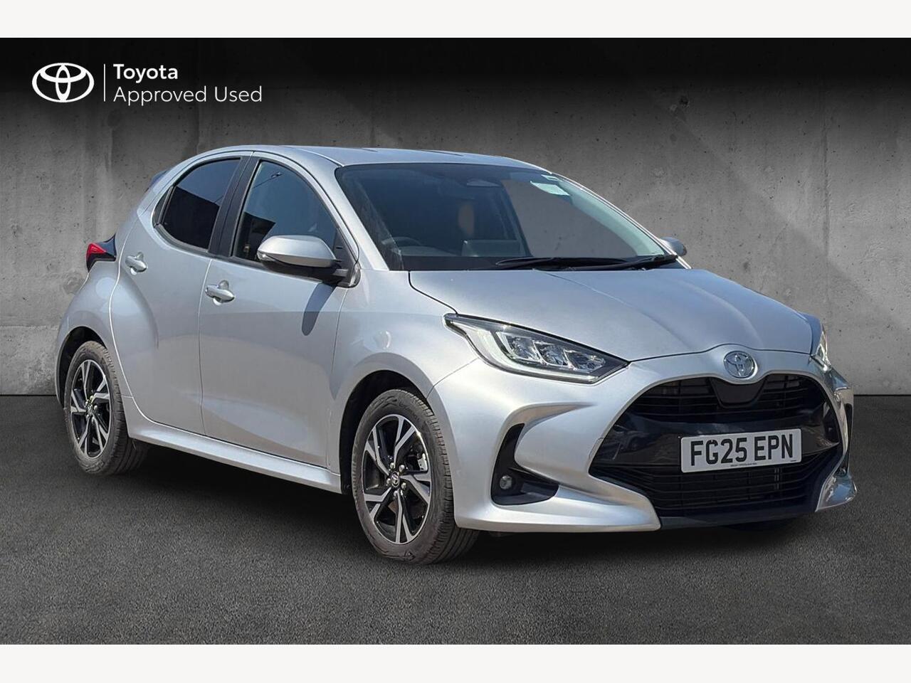 Main listing image - Toyota Yaris