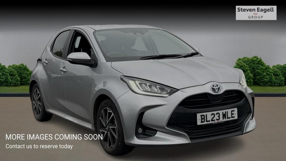 Main listing image - Toyota Yaris