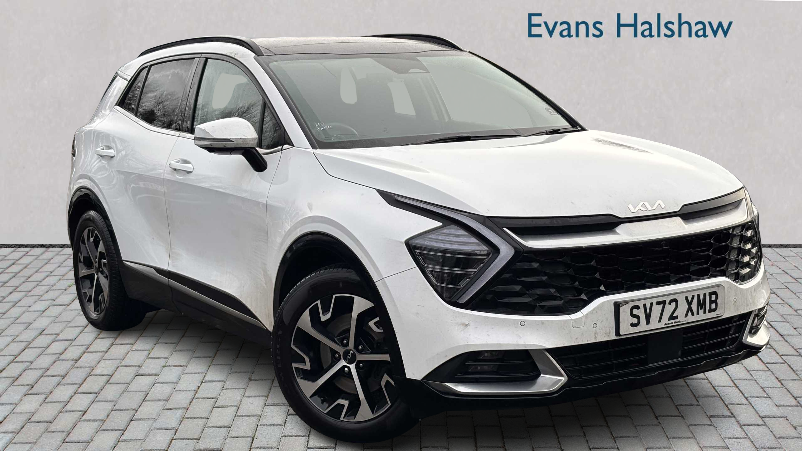 Main listing image - Kia Sportage