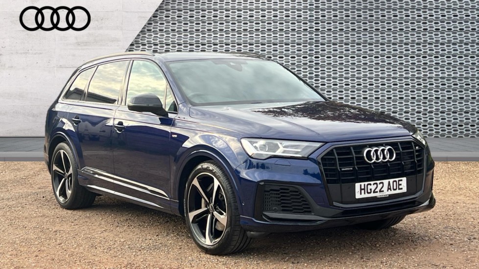 Main listing image - Audi Q7