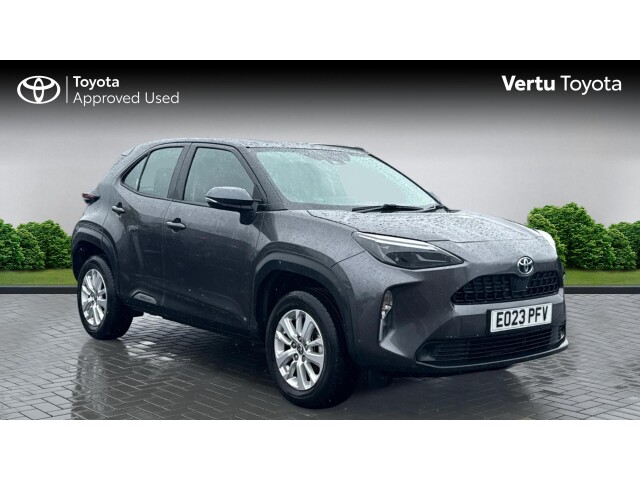 Main listing image - Toyota Yaris Cross