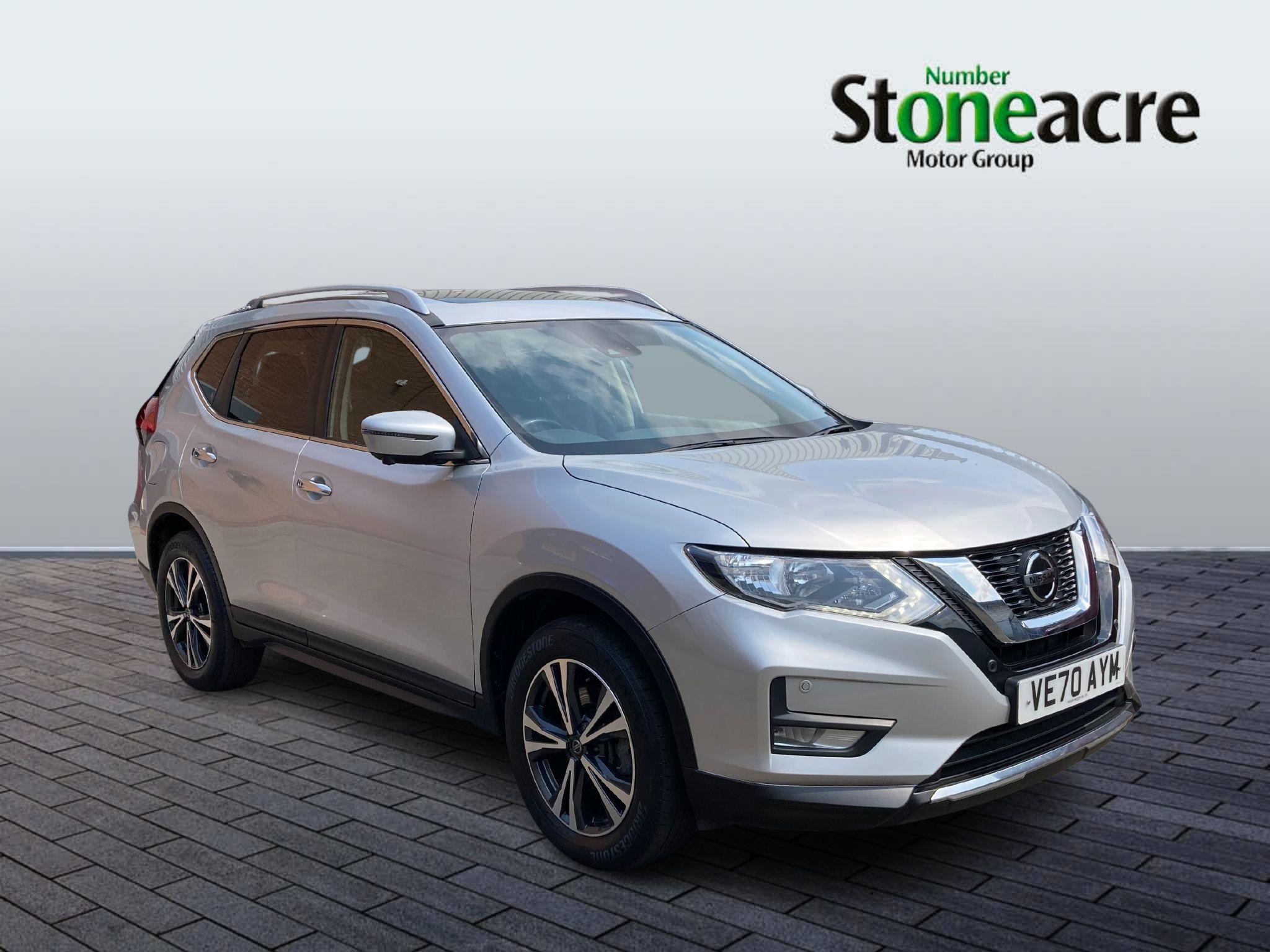Main listing image - Nissan X-Trail