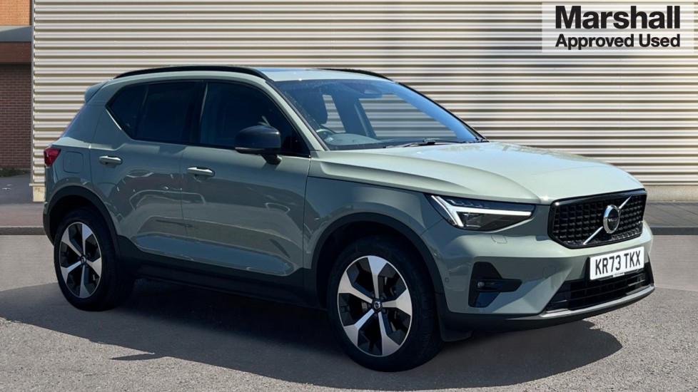 Main listing image - Volvo XC40