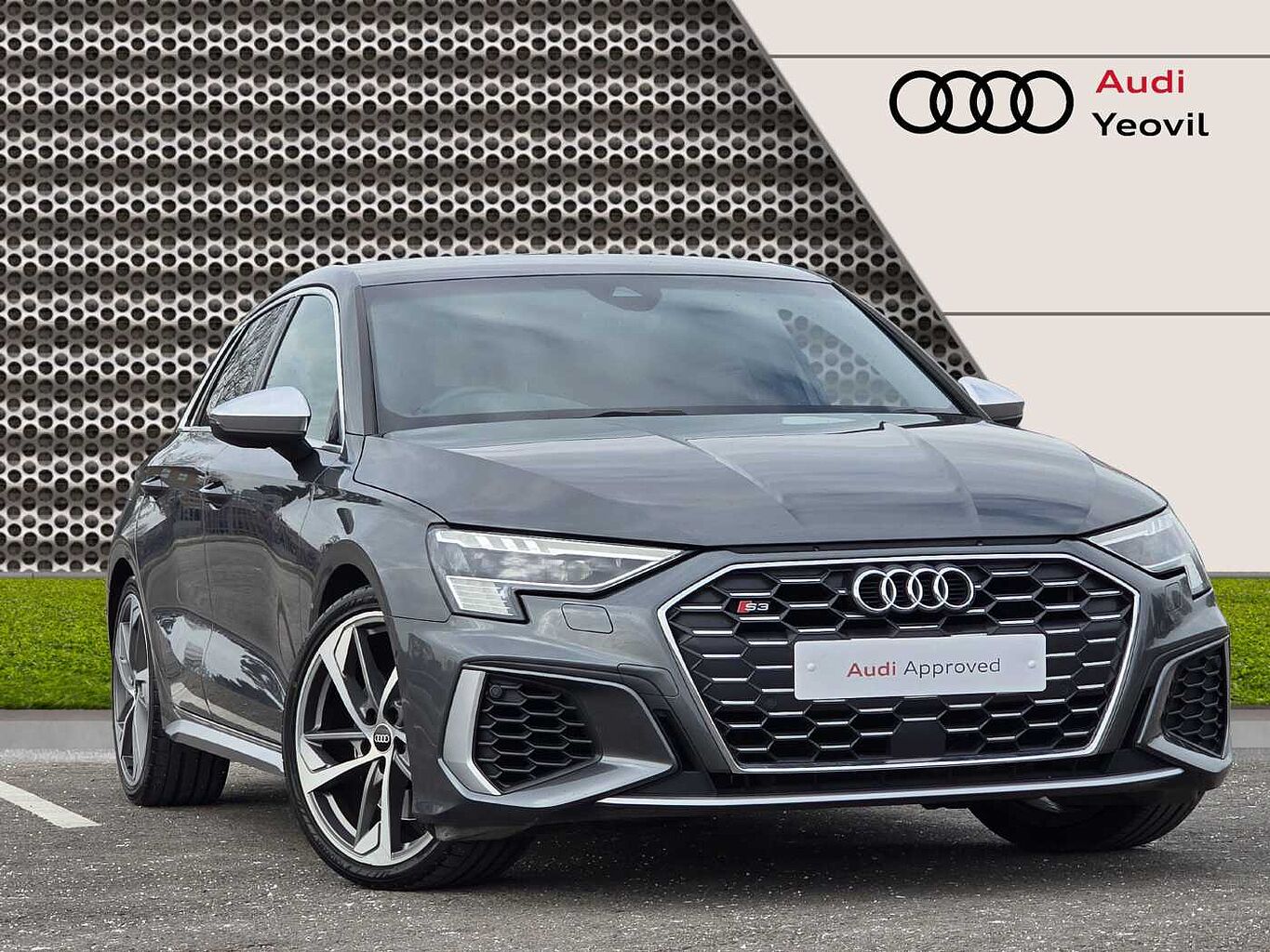 Main listing image - Audi S3