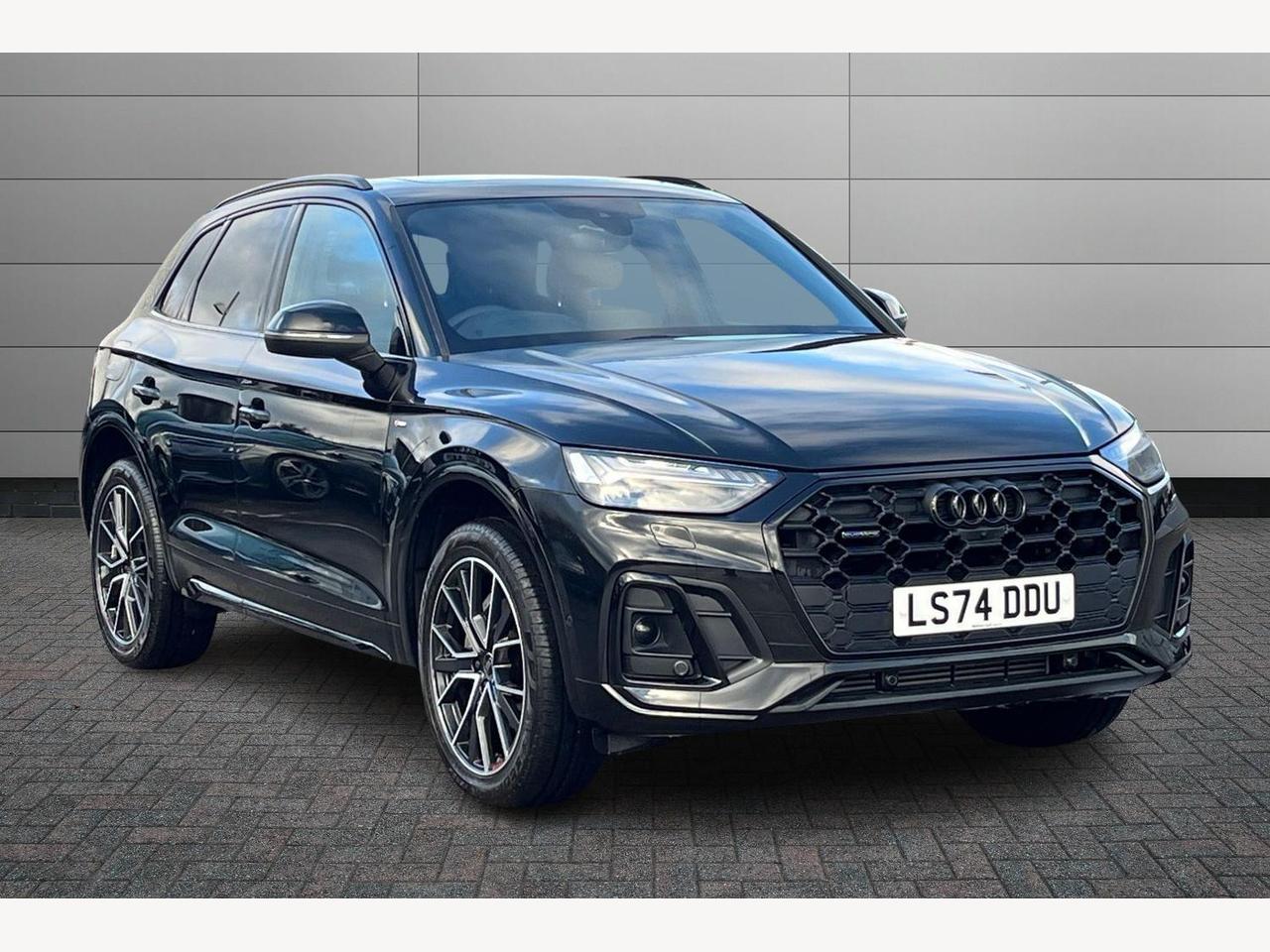 Main listing image - Audi Q5