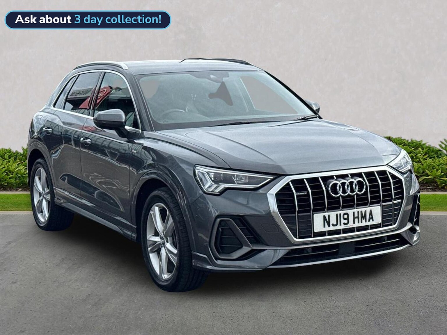 Main listing image - Audi Q3