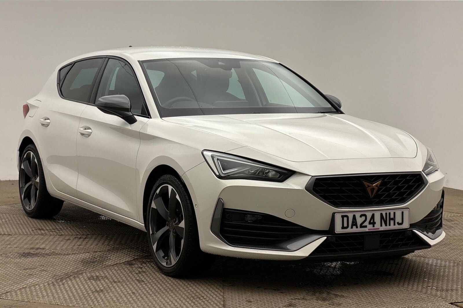 Main listing image - Cupra Leon
