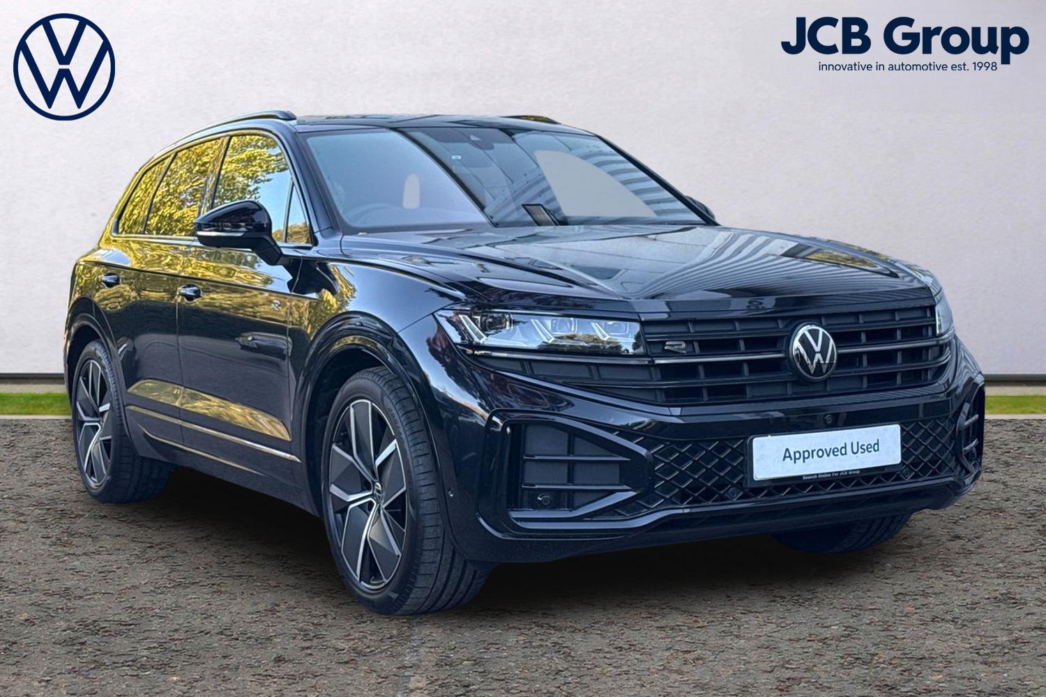Main listing image - Volkswagen Touareg