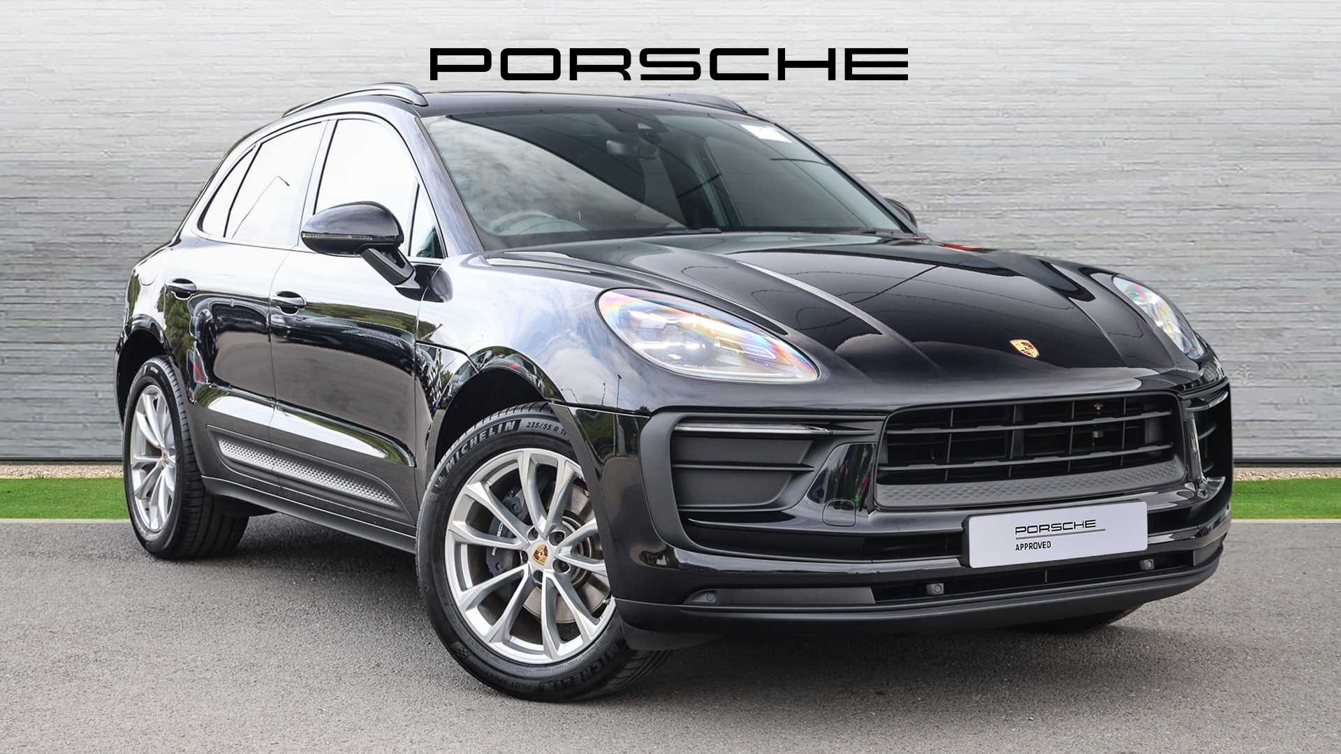 Main listing image - Porsche Macan