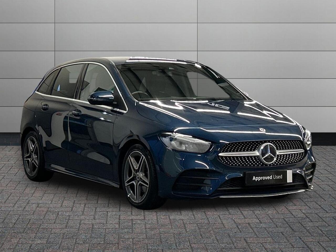 Main listing image - Mercedes-Benz B-Class