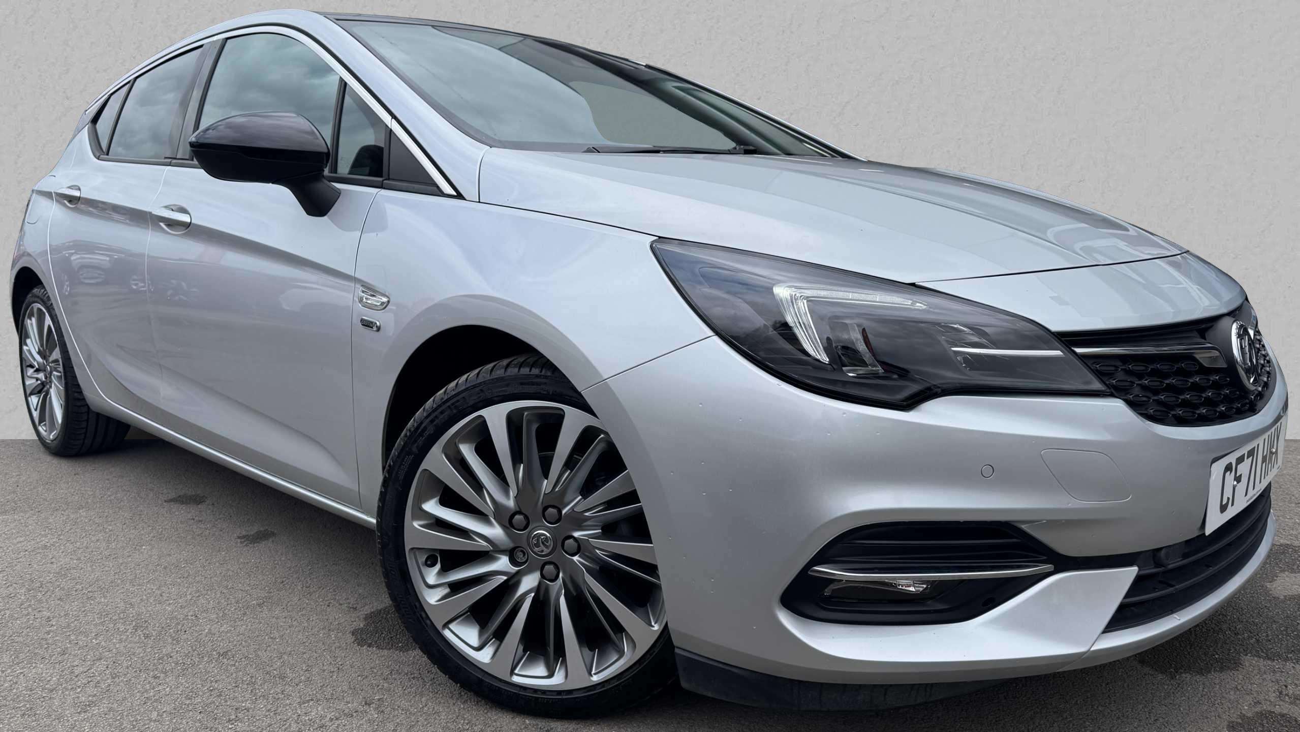 Main listing image - Vauxhall Astra
