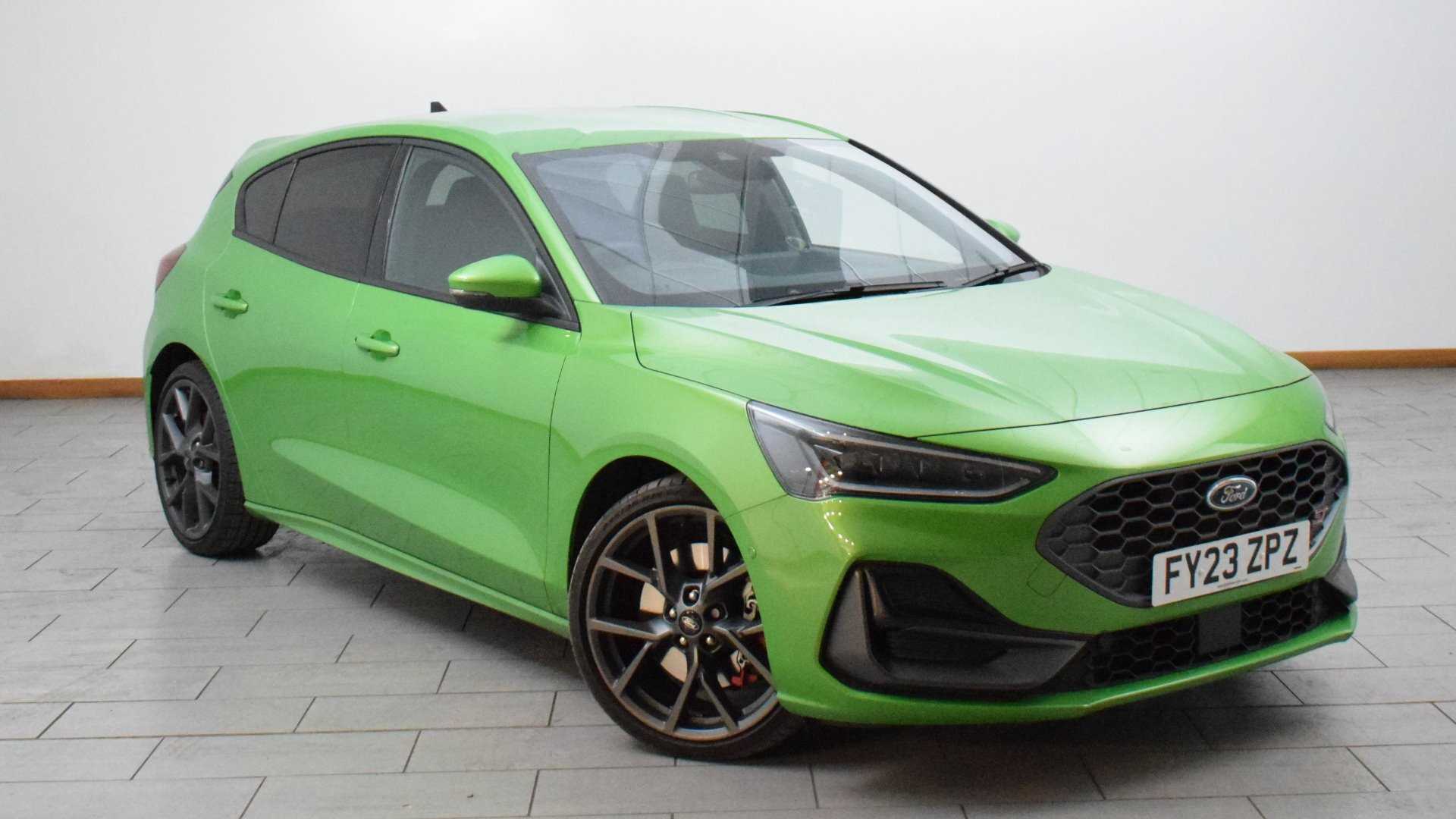 Main listing image - Ford Focus ST