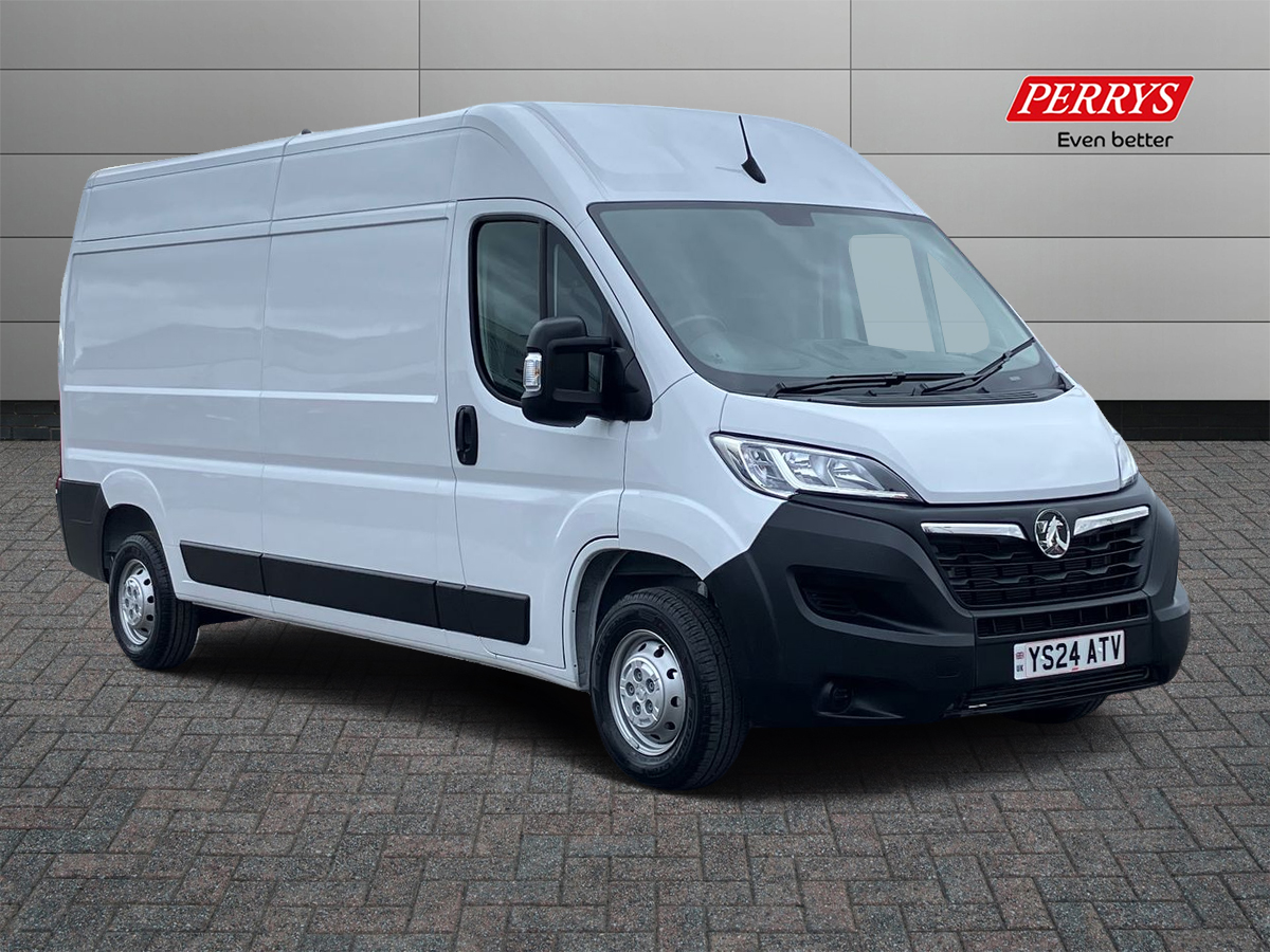 Main listing image - Vauxhall Movano