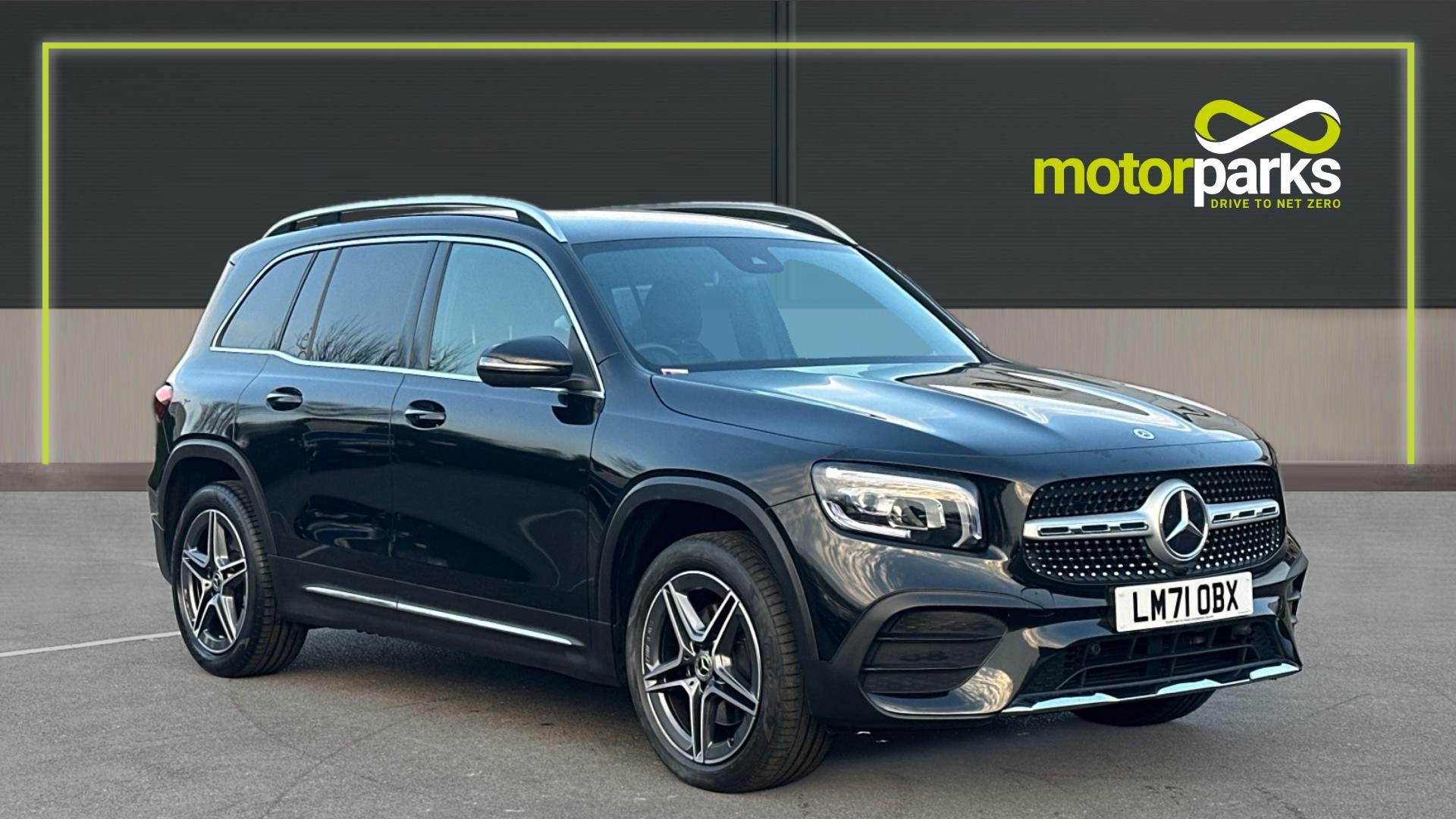 Main listing image - Mercedes-Benz GLB