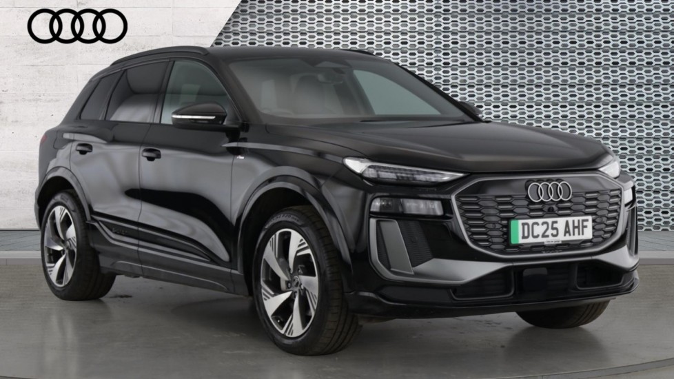 Main listing image - Audi Q6 e-tron